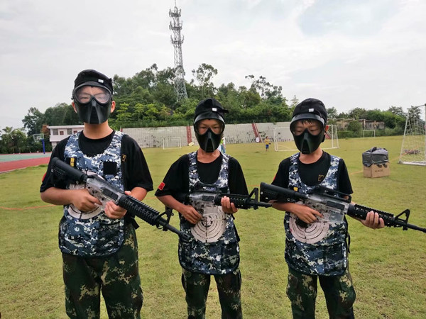 14天軍事成長營
